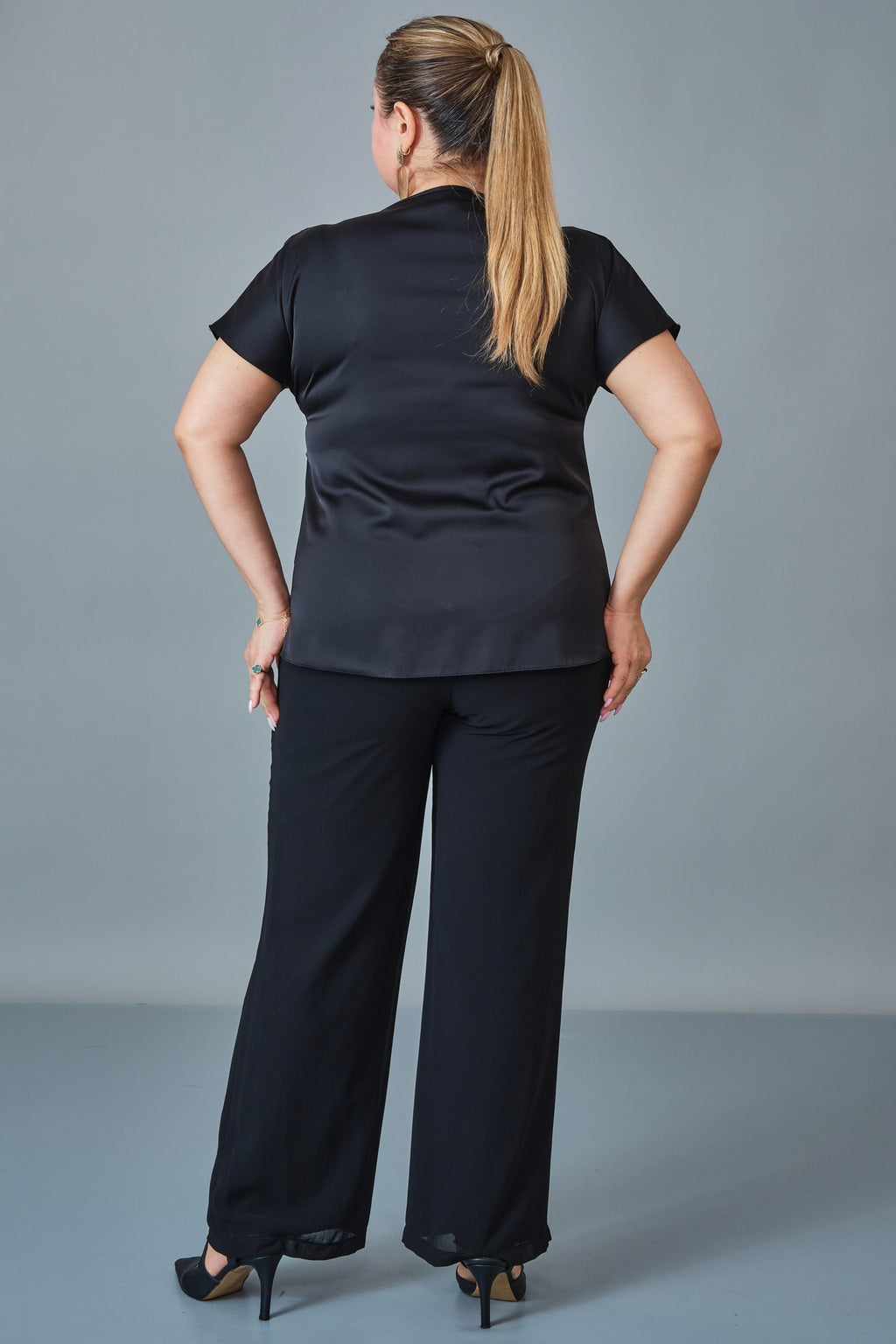 Kifayet - Plus Size Blouse (KFT27K18808)