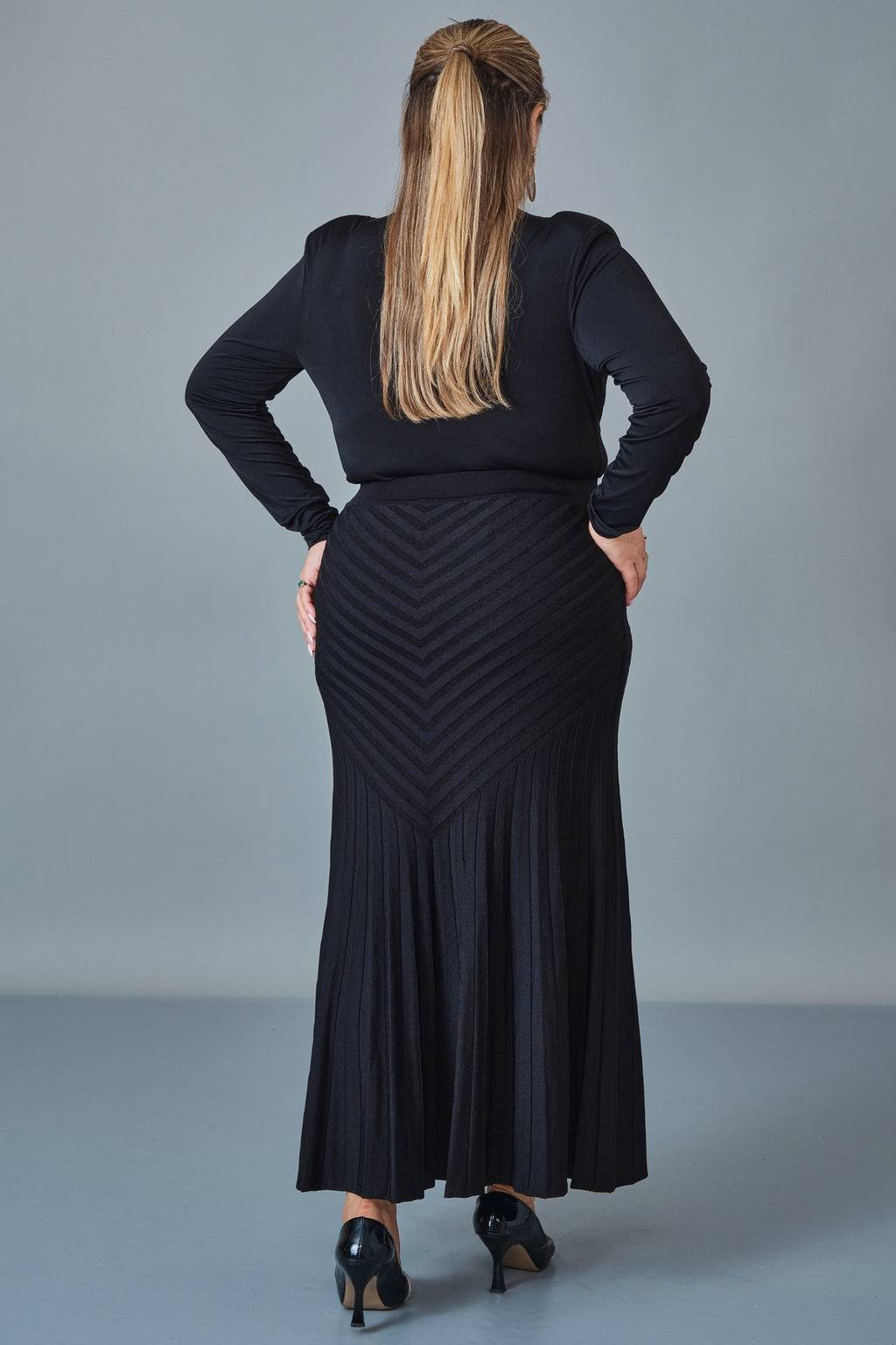 Desender - Plus Size Skirt (DES27K5442)