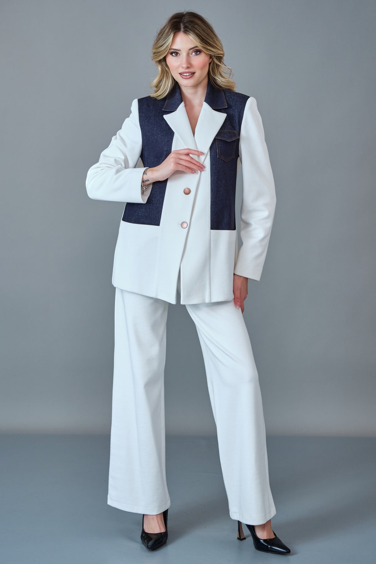 Diagonal - Regular Size Suit (DGN27K70043)
