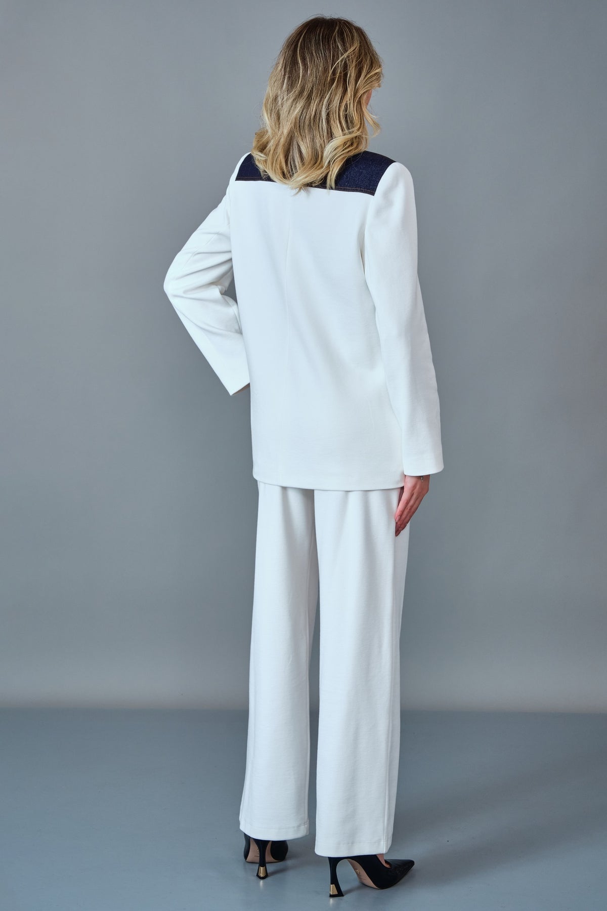 Diagonal - Regular Size Suit (DGN27K70043)