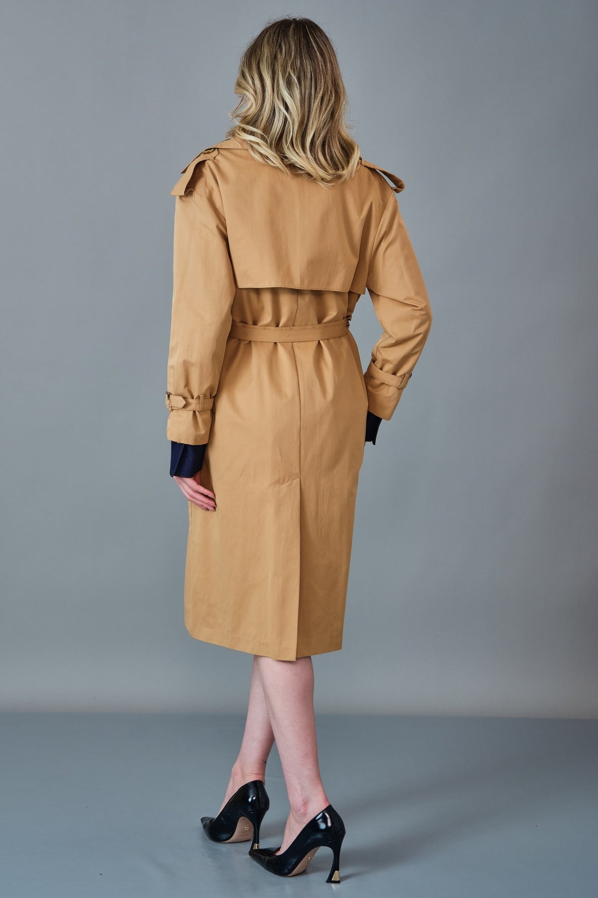 Diagonal - Regular Size Trench Coat (DGN27K90651)