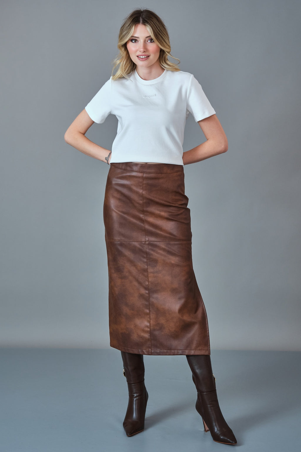 Diagonal - Regular Size Skirt (DGN27K90702)