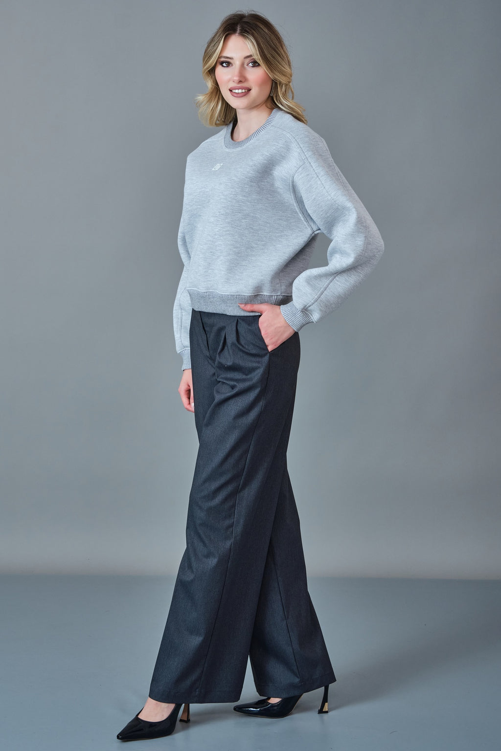 Diagonal - Regular Size Sweatshirt (DGN27K90950)