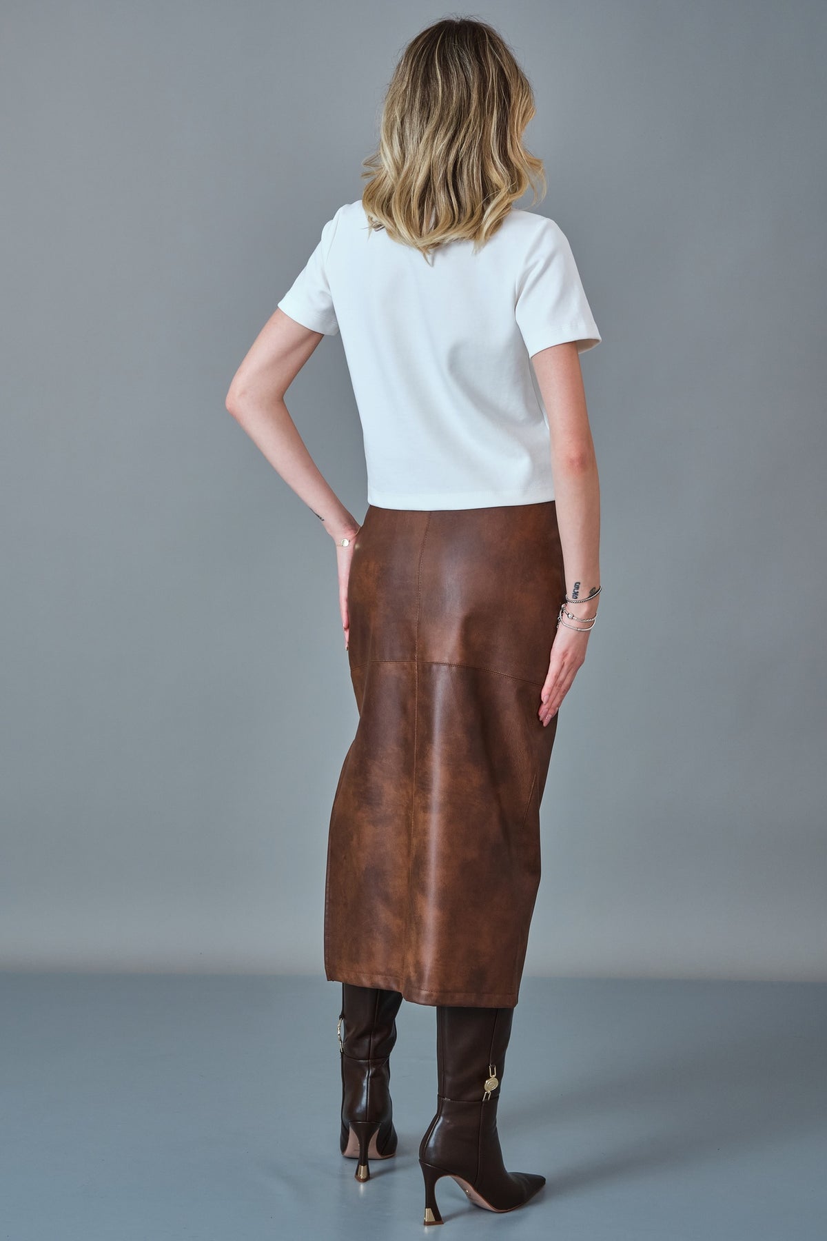 Diagonal - Regular Size T-Shirt (DGN27K90952)
