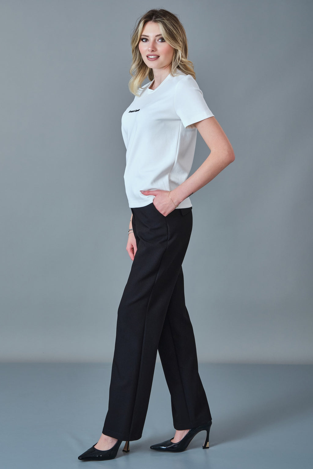 Diagonal - Regular Size T-Shirt (DGN27K90953)