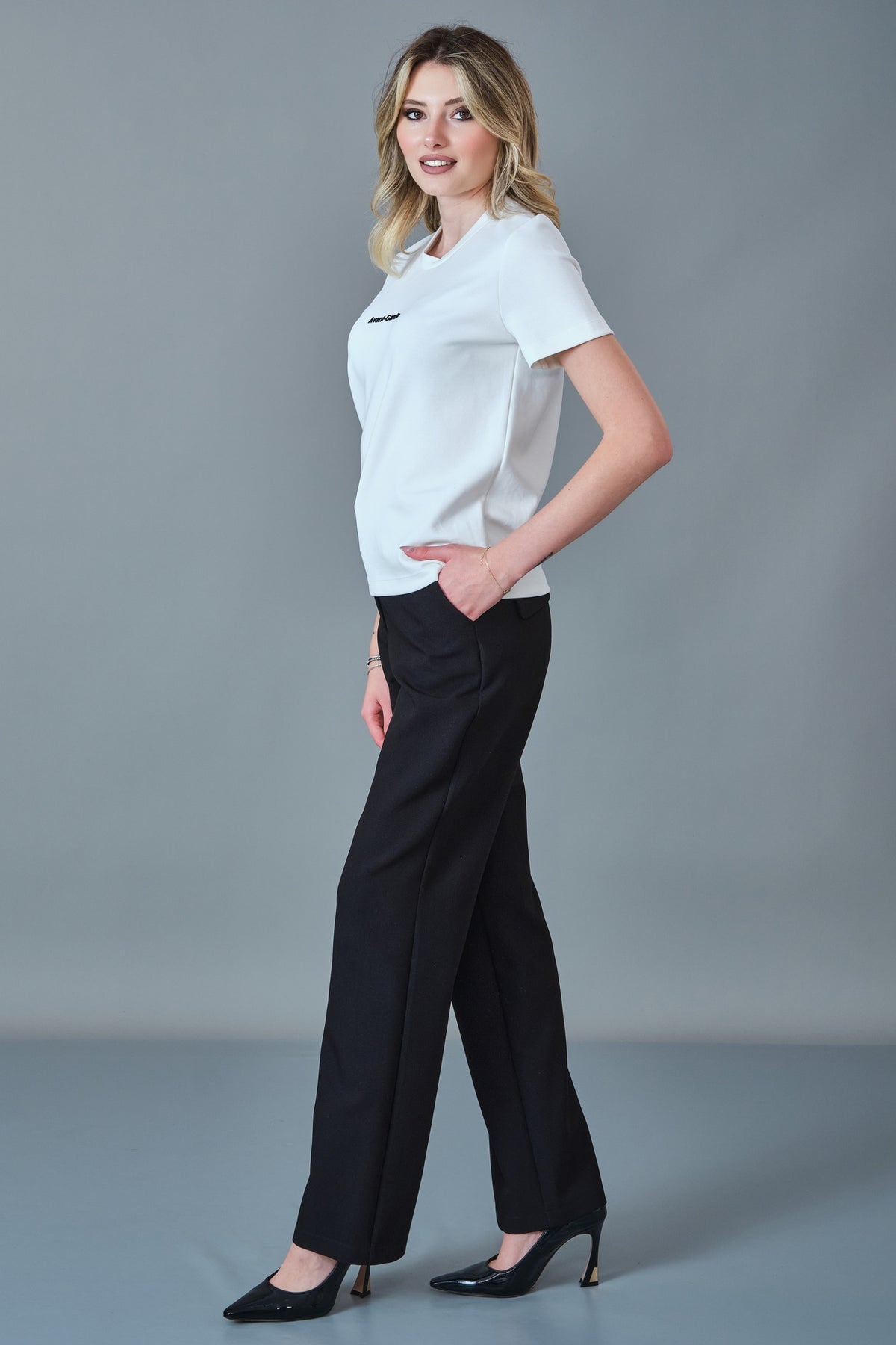 Diagonal - Regular Size T-Shirt (DGN27K90953)