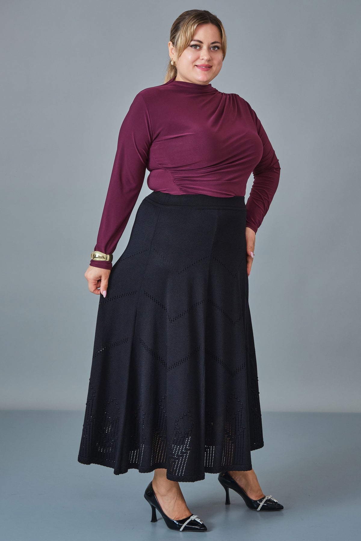 Desender - Plus Size Skirt (DES27K5557)