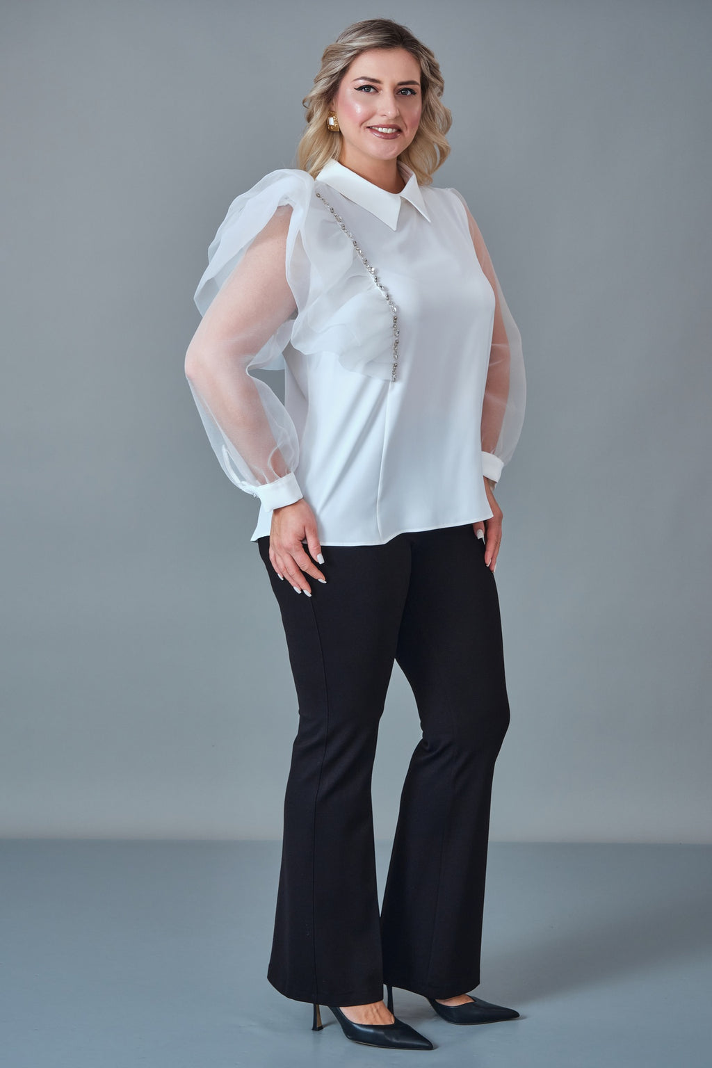 Modalinda - Plus Size Blouse (MDL27K51156)