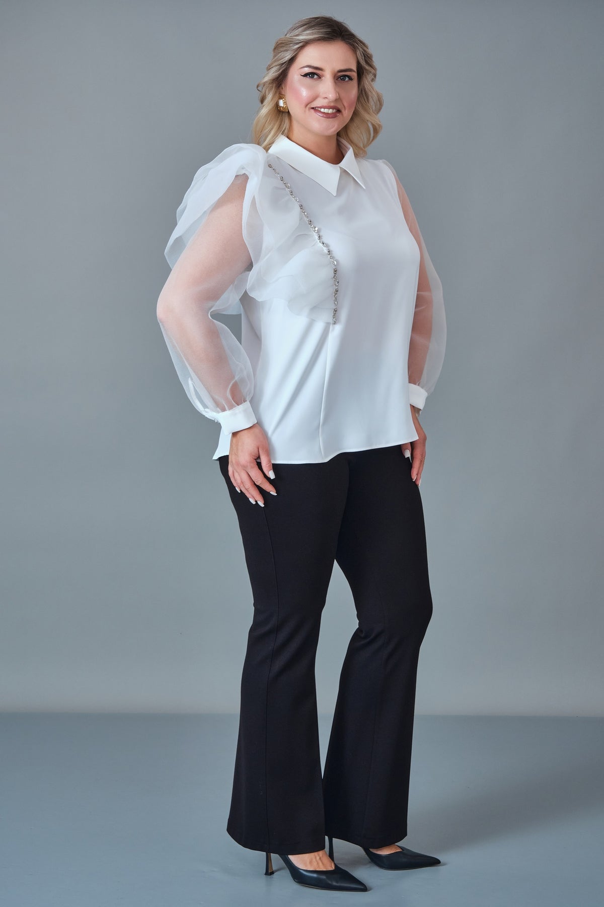 Modalinda - Plus Size Blouse (MDL27K51156)