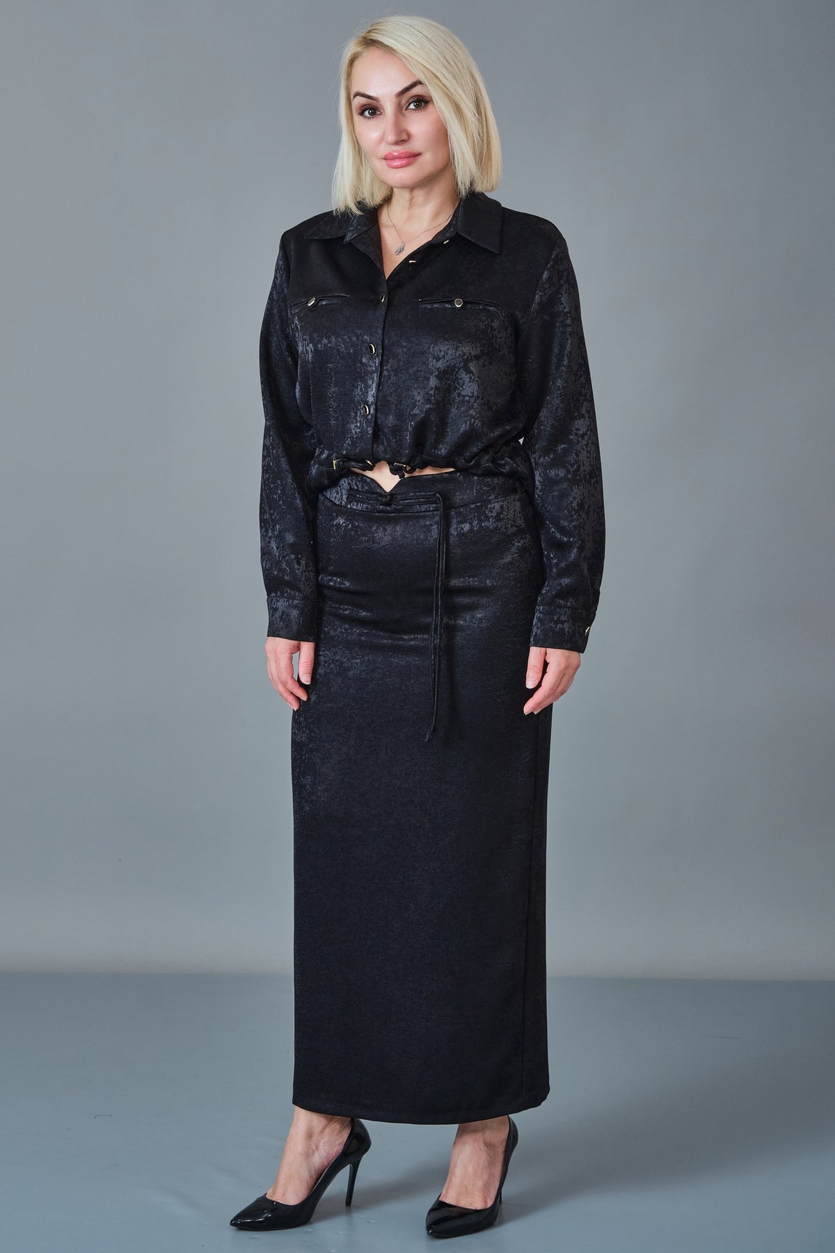 Revaro - Regular Size Suit (REV27KTK-1397)