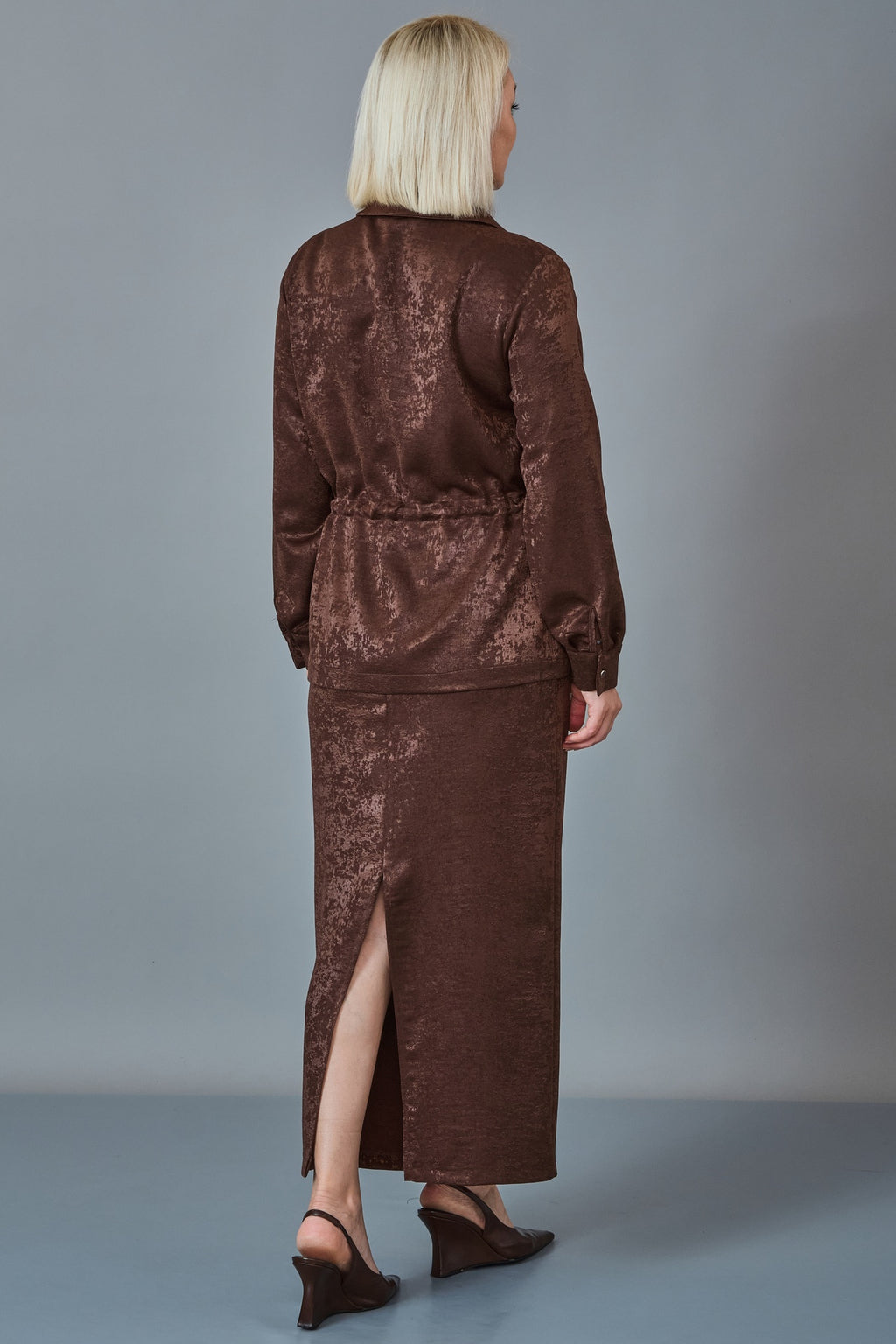 Revaro - Regular Size Suit (REV27KTK-1397)