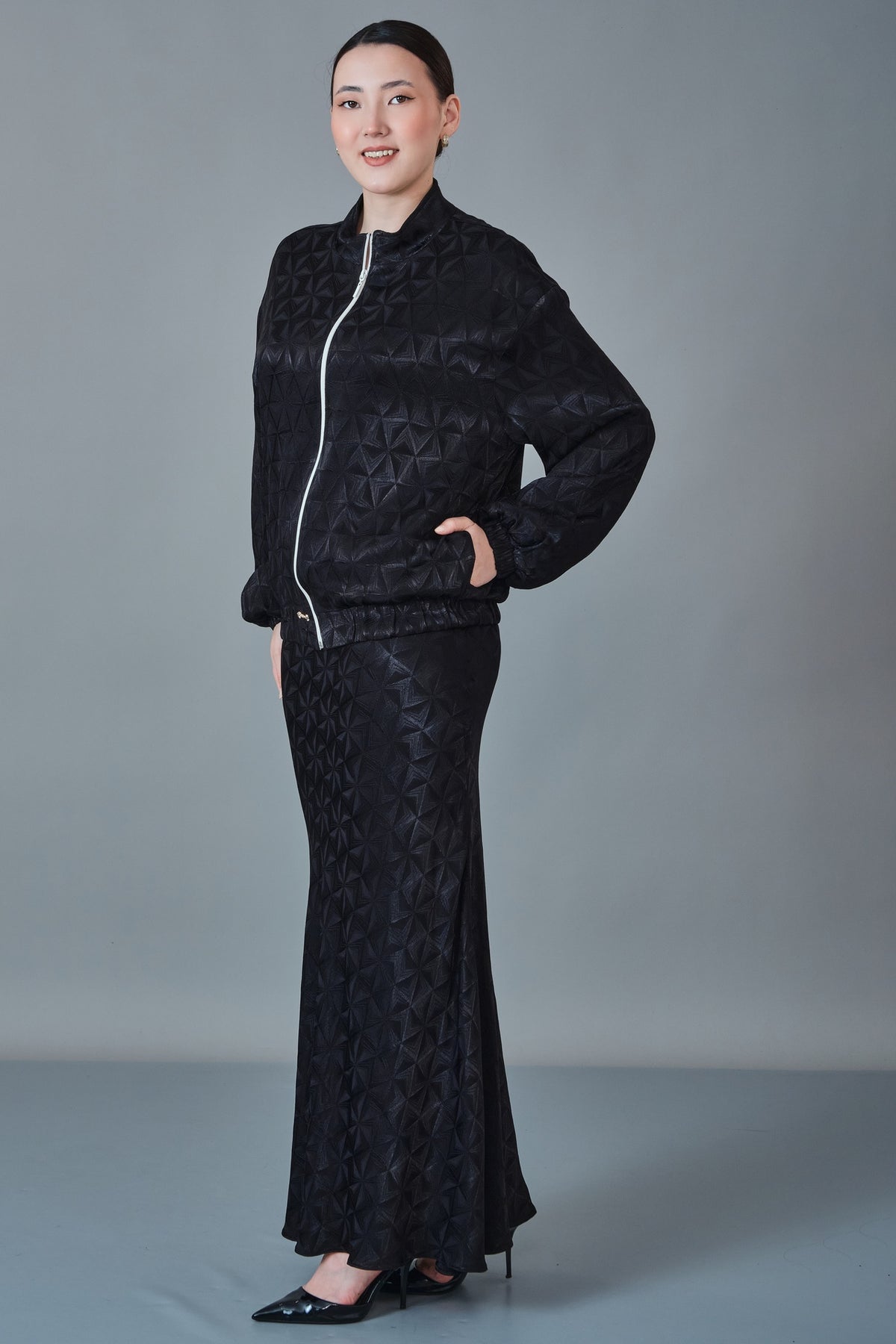 Orient - Regular Size Suit (ORI27K6518)