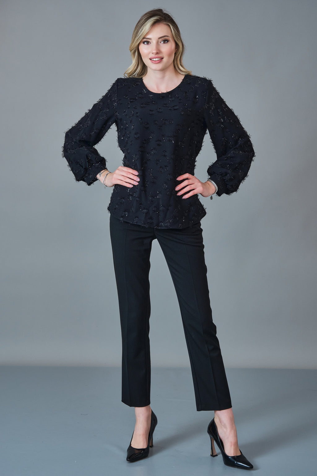 Modalinda - Regular Size Blouse (MDL27K46525)