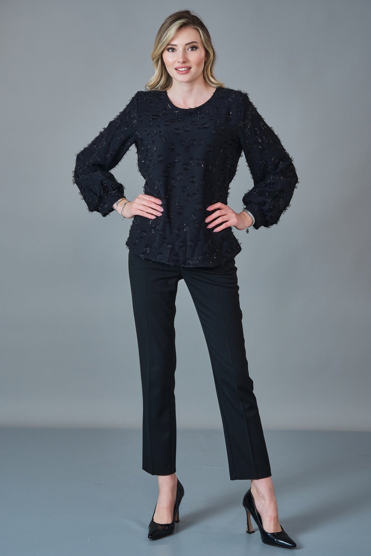 Modalinda - Regular Size Blouse (MDL27K46525)