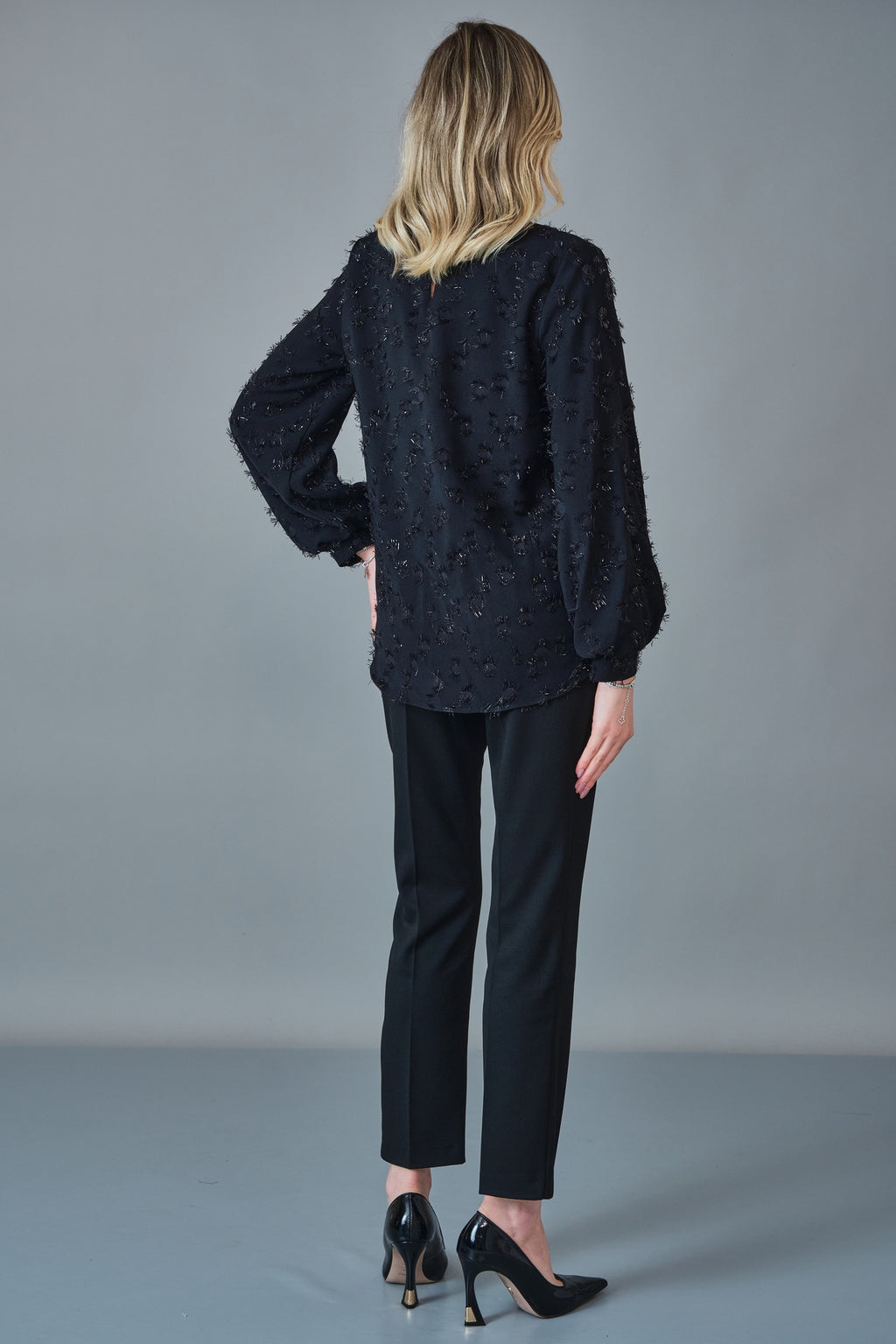 Modalinda - Regular Size Blouse (MDL27K46525)