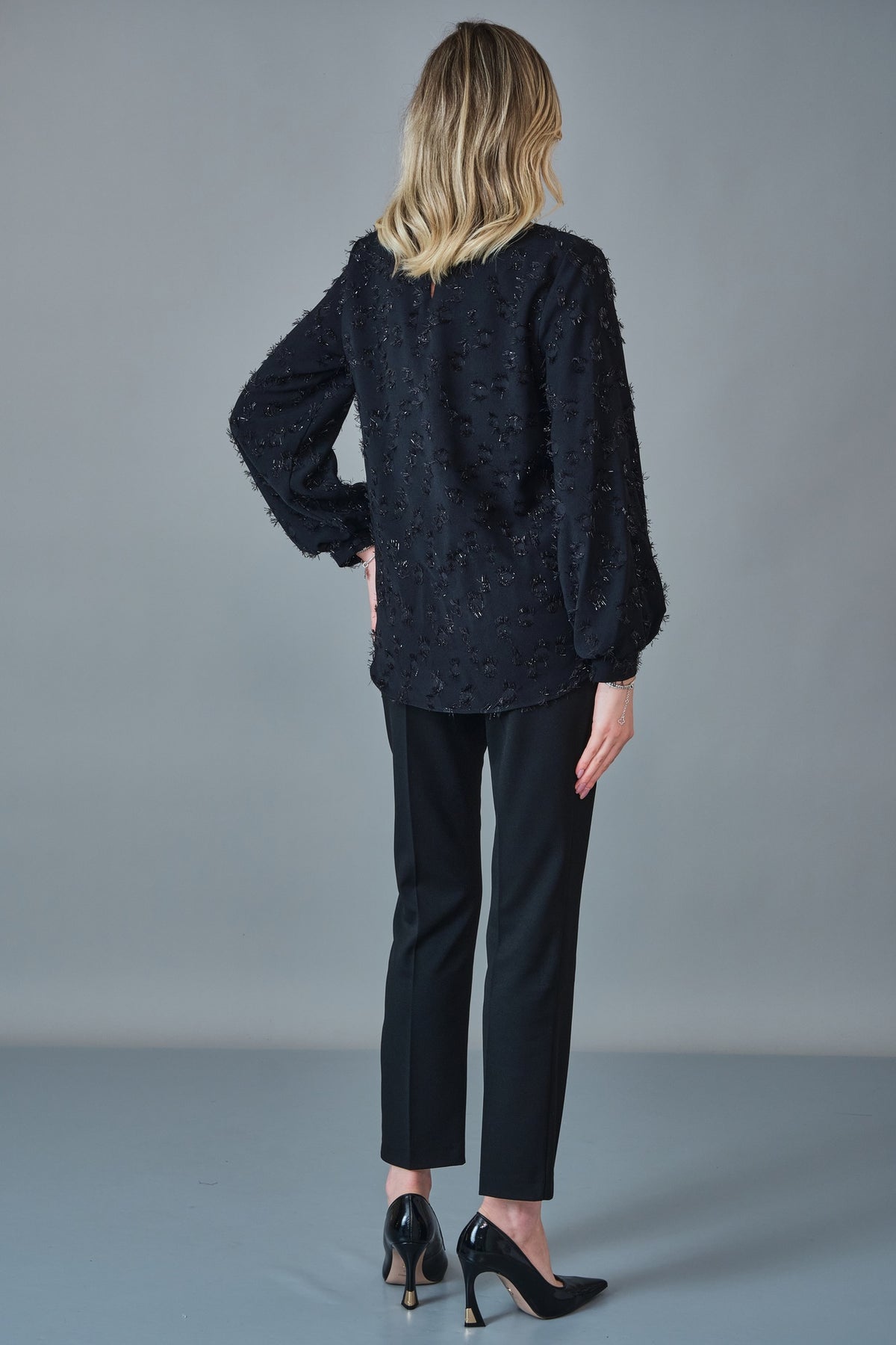Modalinda - Regular Size Blouse (MDL27K46525)