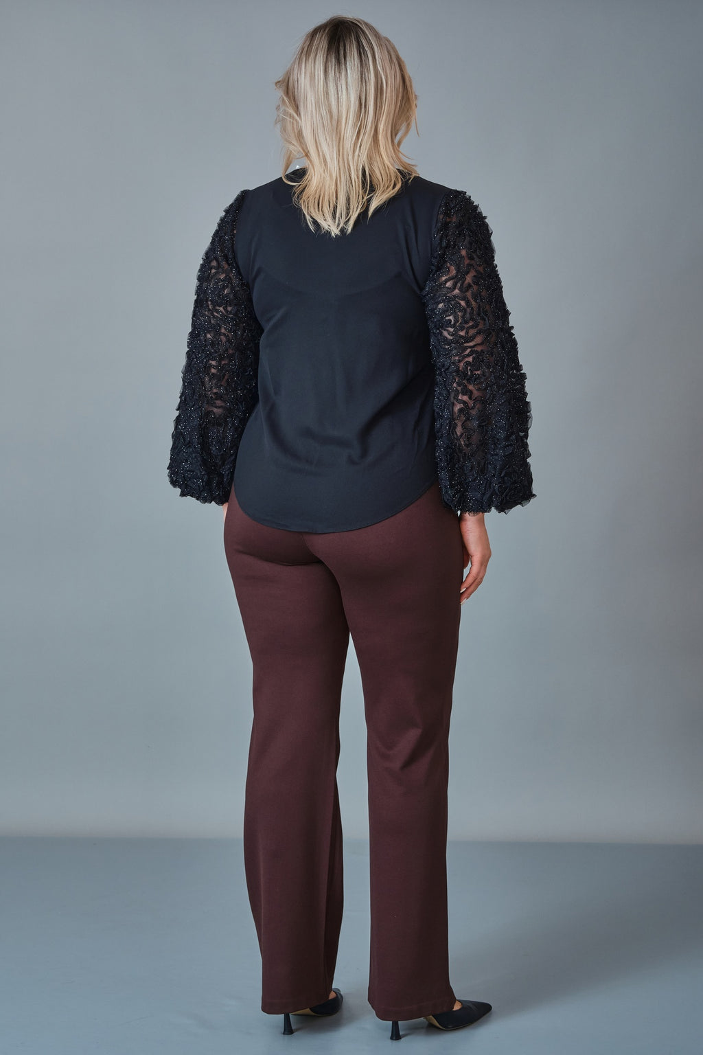 Modalinda - Plus Size Blouse (MDL27K8386B)
