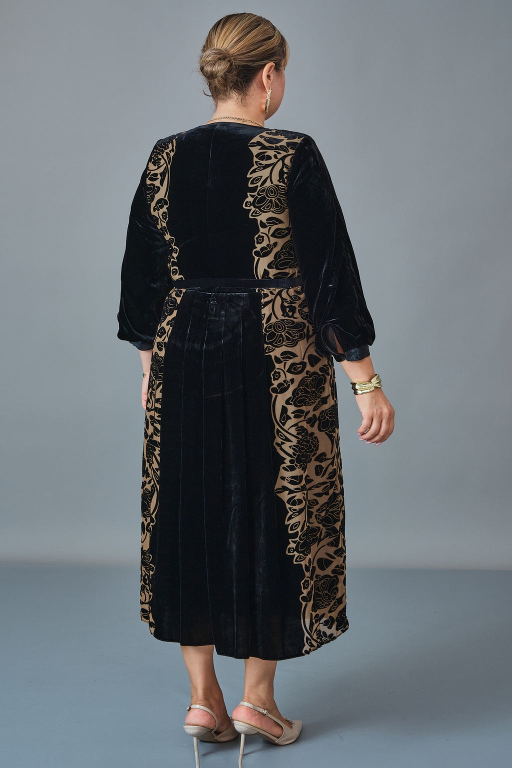 Gumanize - Plus Size Dress (GMZ2026-458-8017)