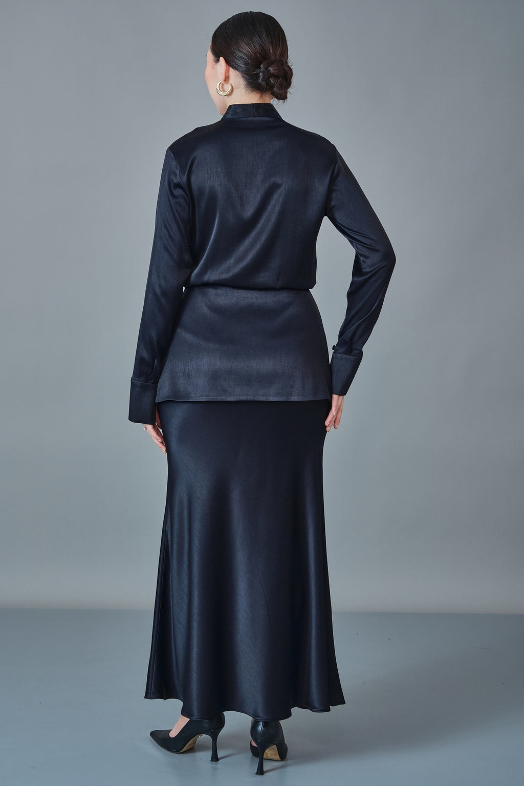 Orient - Regular Size Suit (ORI27K6480)
