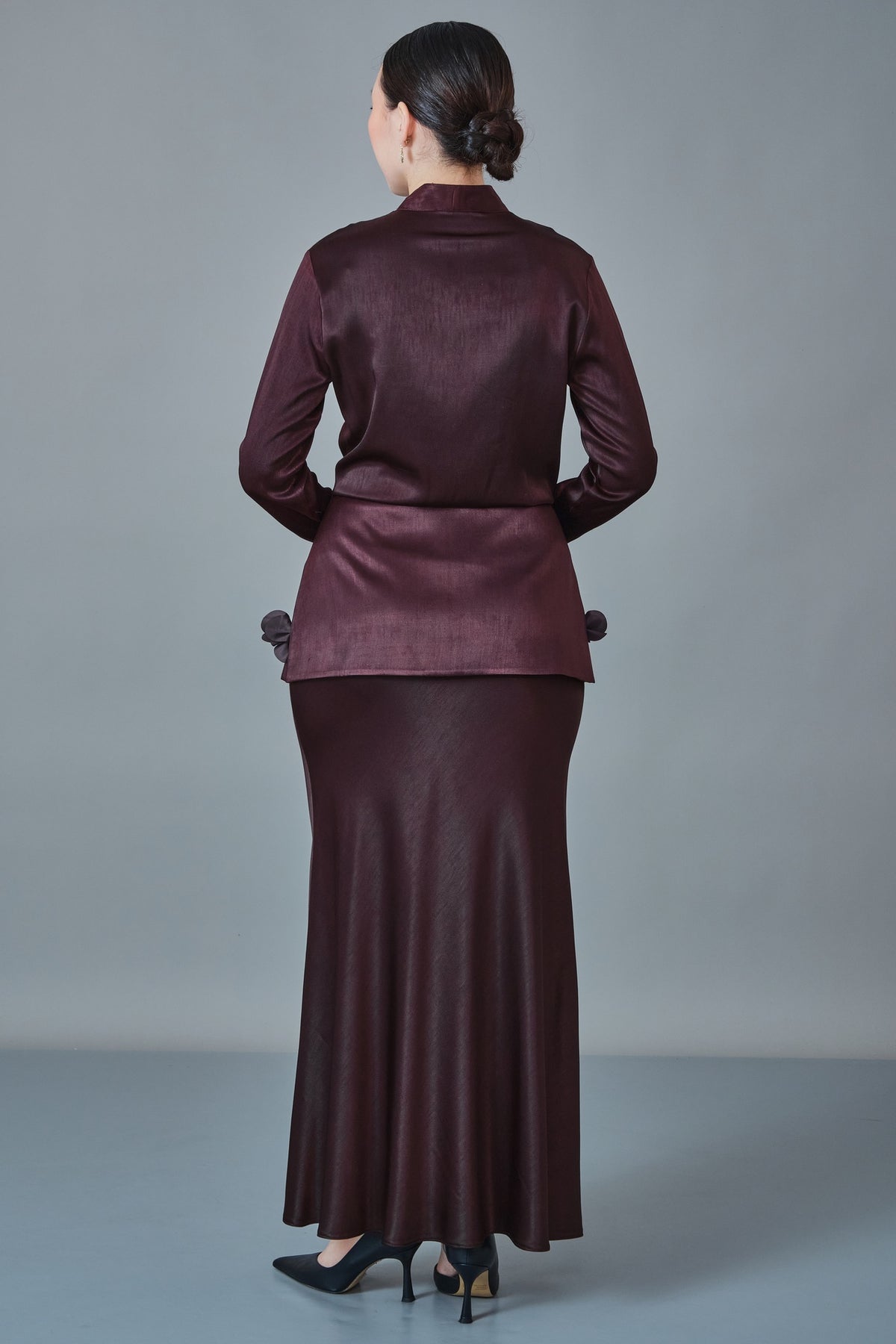 Orient - Regular Size Suit (ORI27K6480)