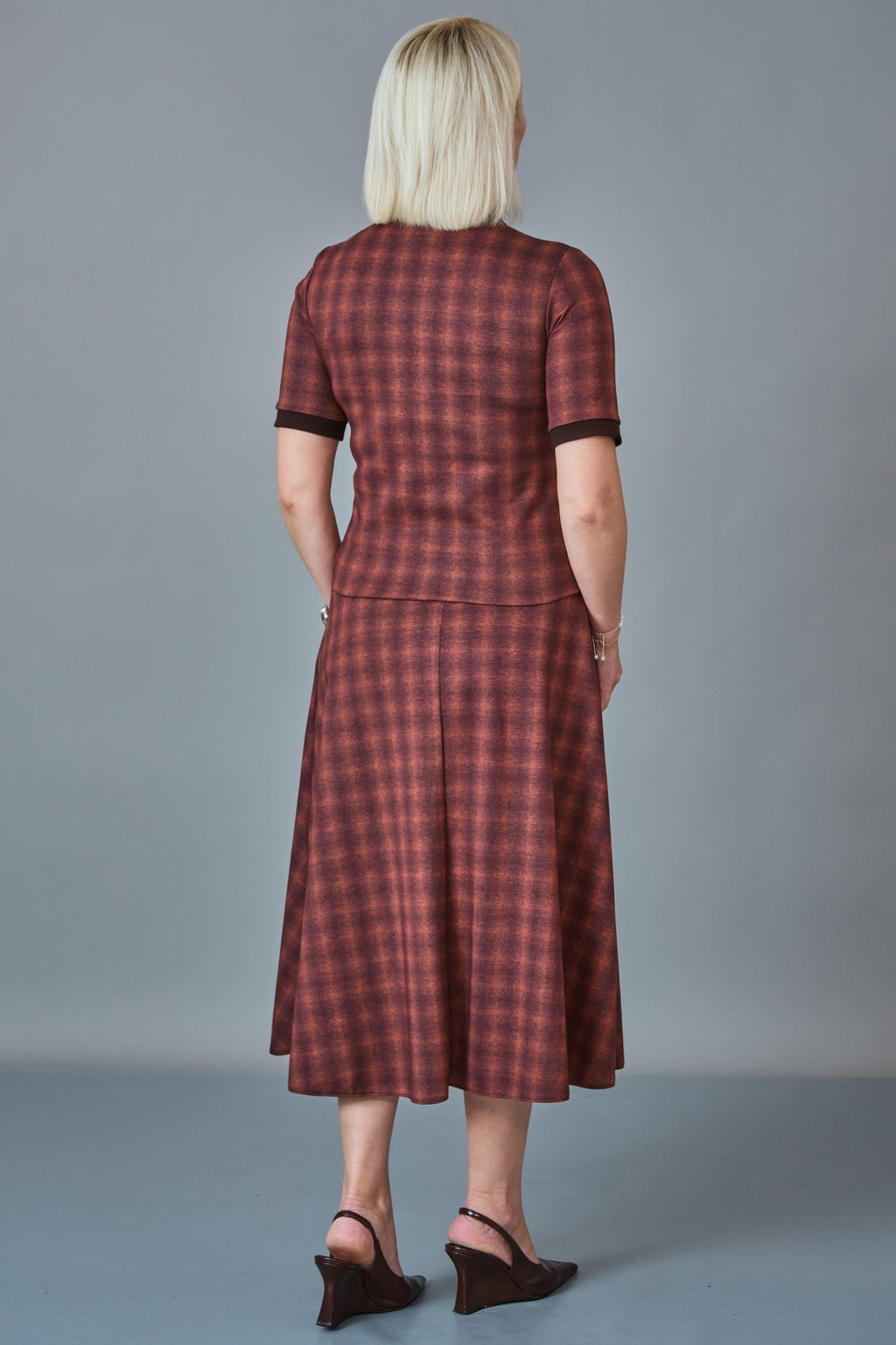 Revaro - Regular Size Suit (REV27KTK-1398)