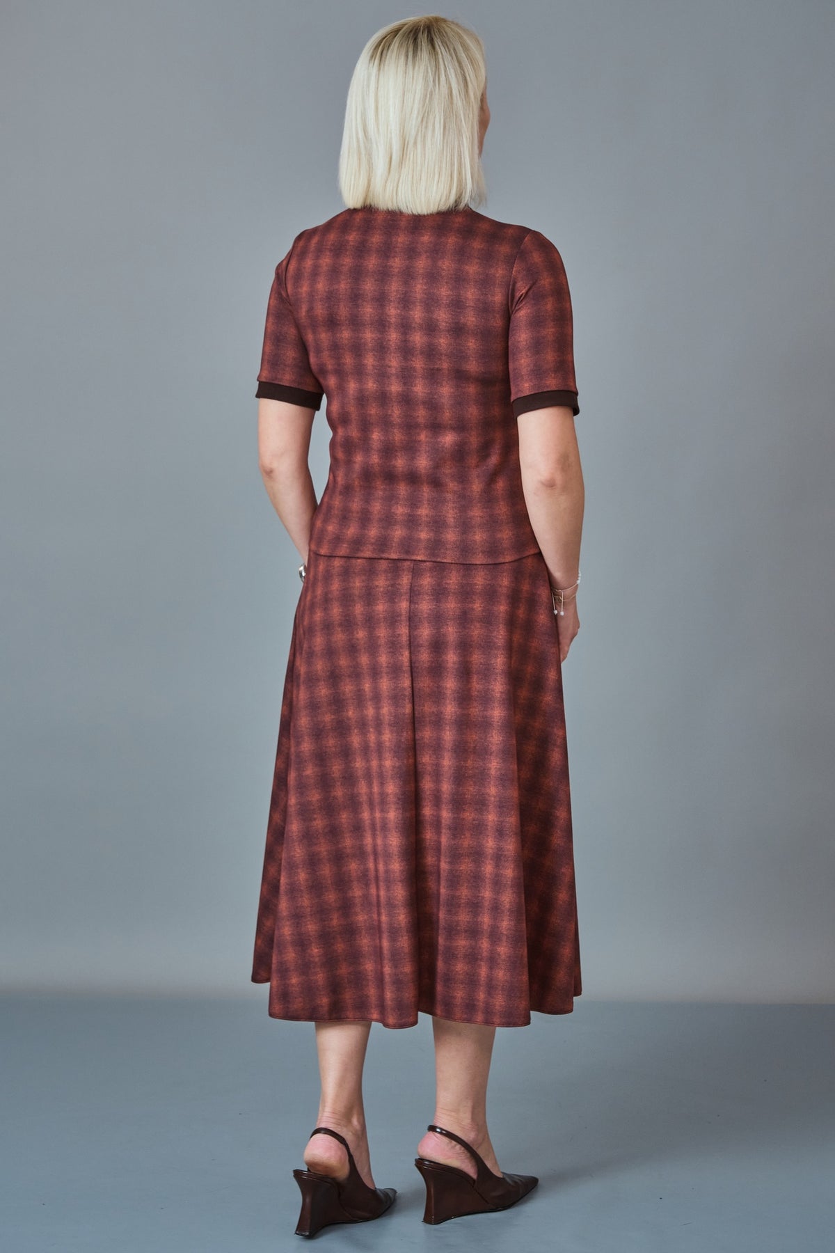 Revaro - Regular Size Suit (REV27KTK-1398)