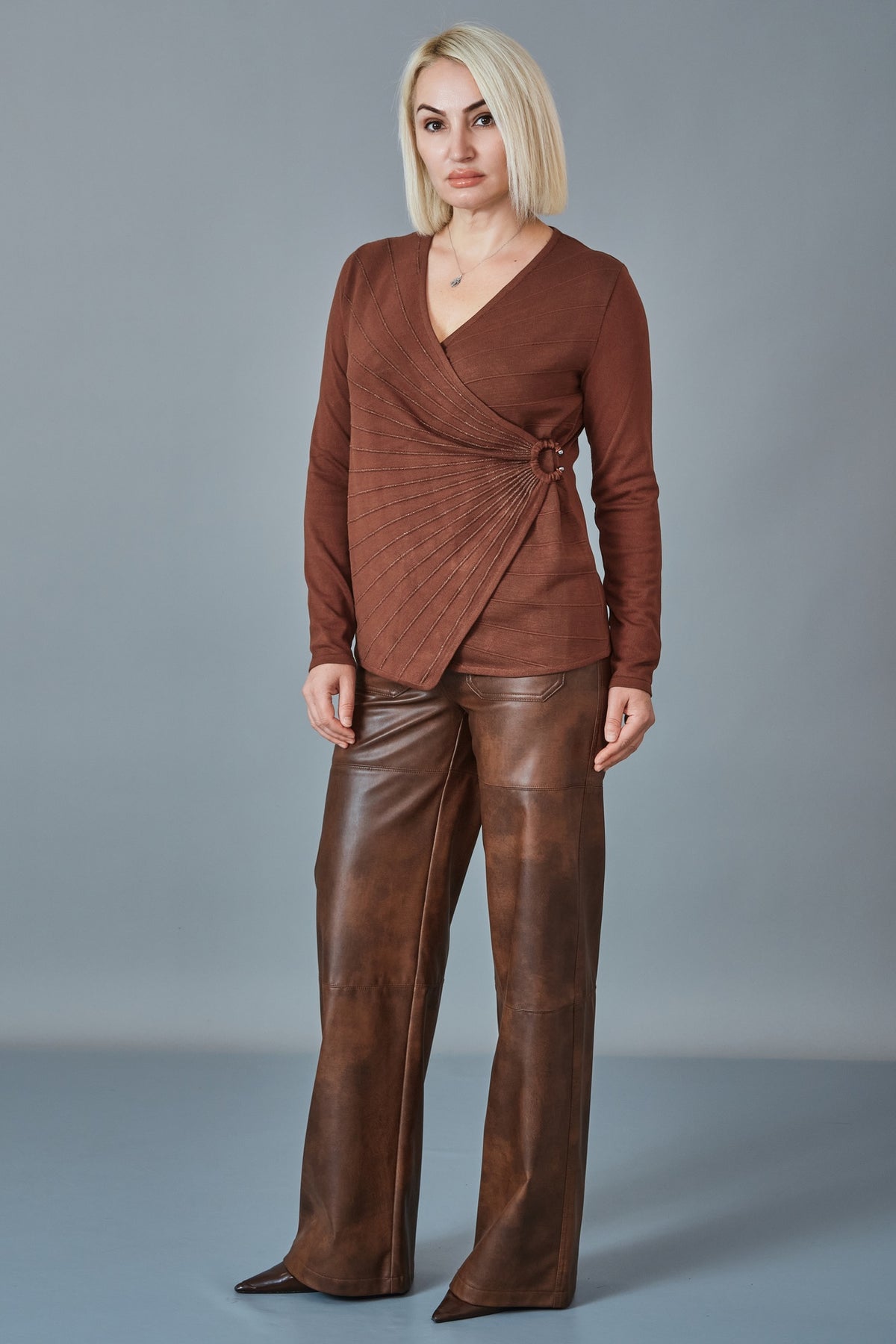 Vedi - Regular Size Blouse (VED27K8006)