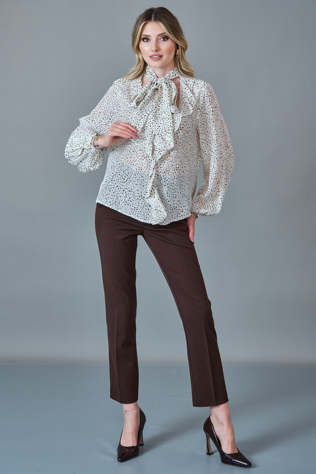 Laluce - Regular Size Blouse (LL.K27.BL.LB222)