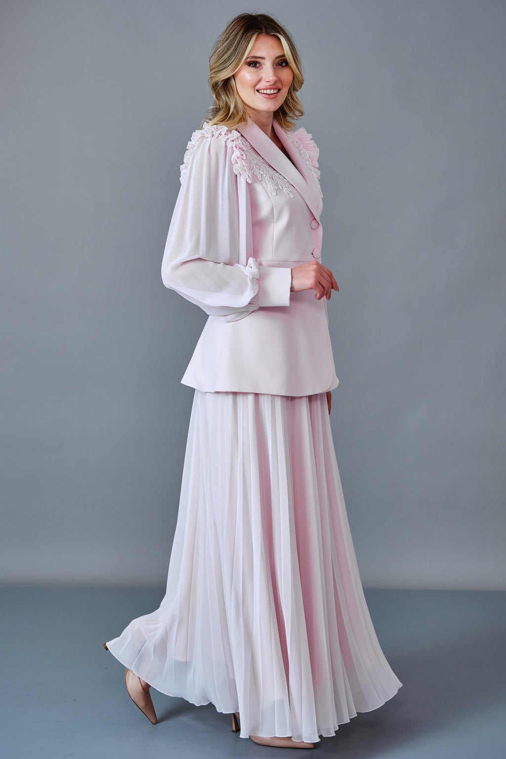 Qne Tu - Regular Size Suit (QNE27K5355)