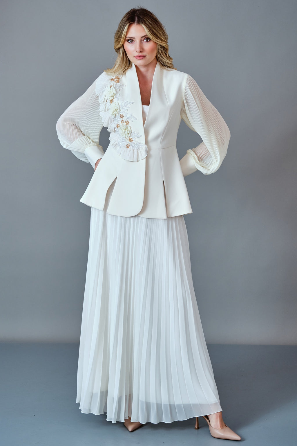 Qne Tu - Regular Size Suit (QNE27K5321)