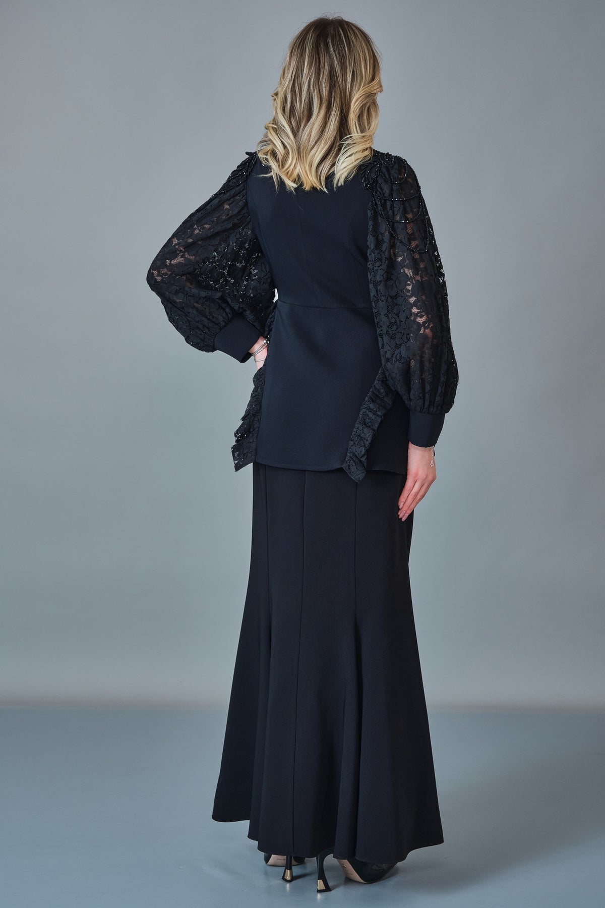 Qne Tu - Regular Size Suit (QNE27K5359)