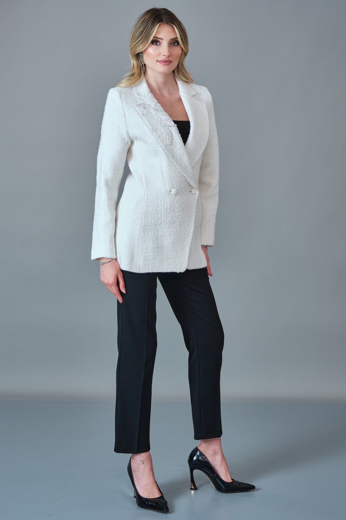 Qne Tu - Regular Size Jacket (QNE27K5358)