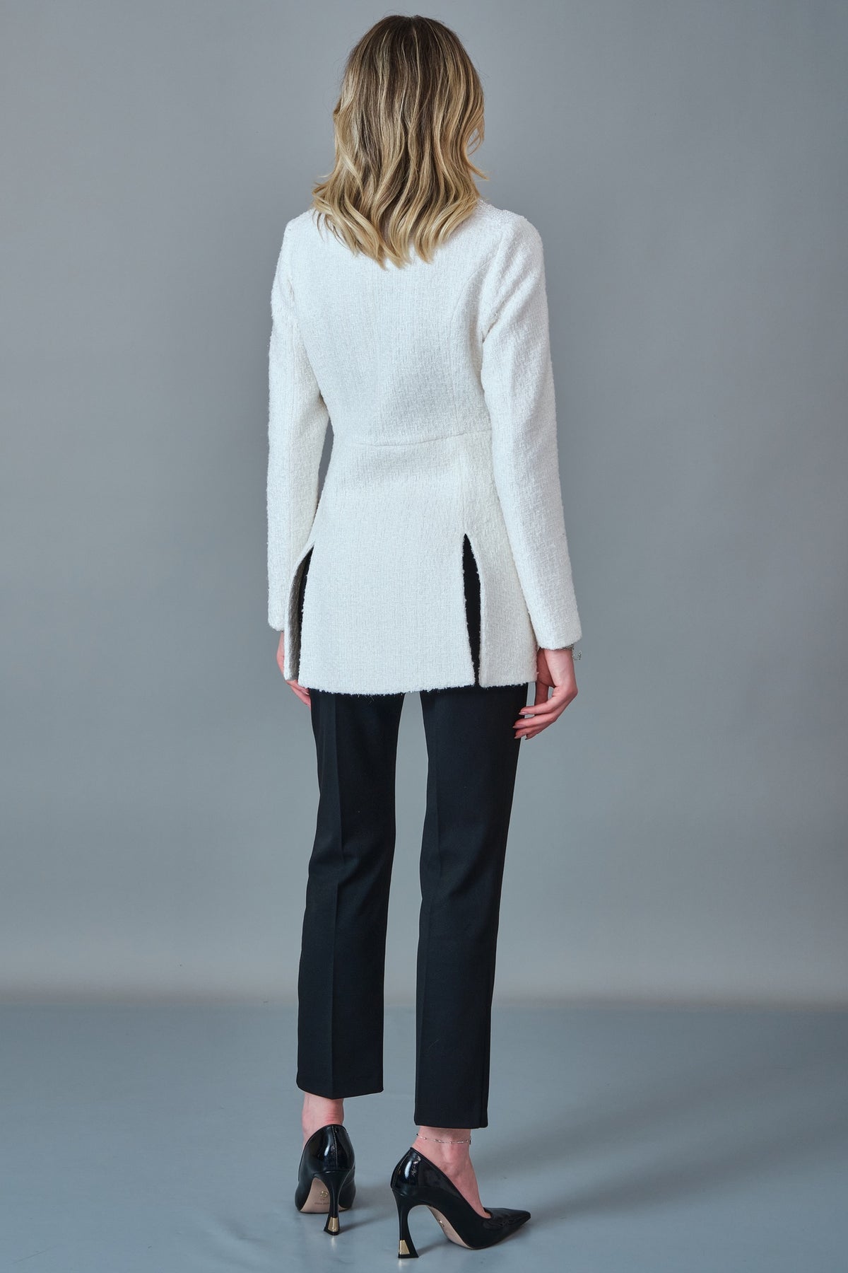 Qne Tu - Regular Size Jacket (QNE27K5357)