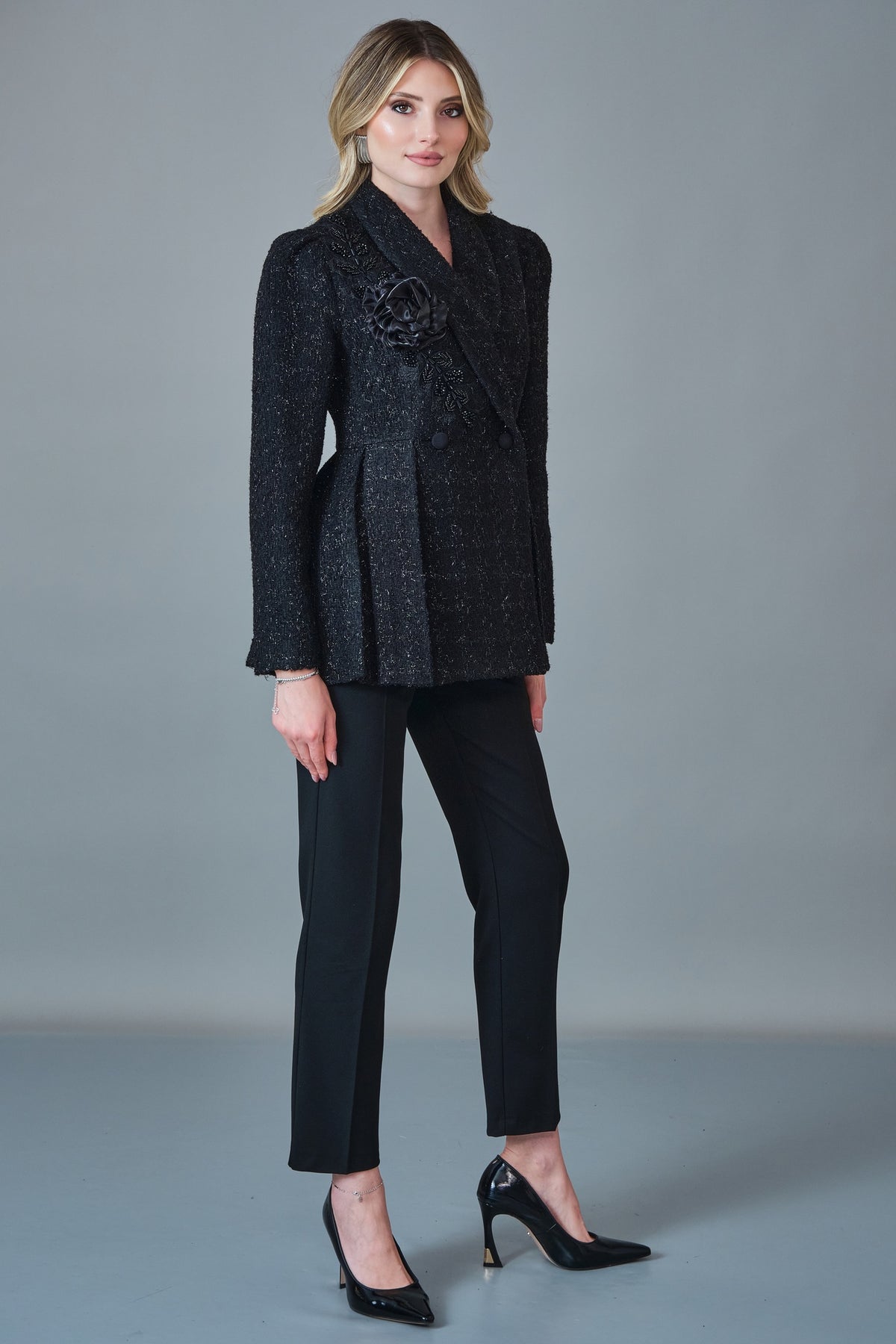 Qne Tu - Regular Size Jacket (QNE27K5356)