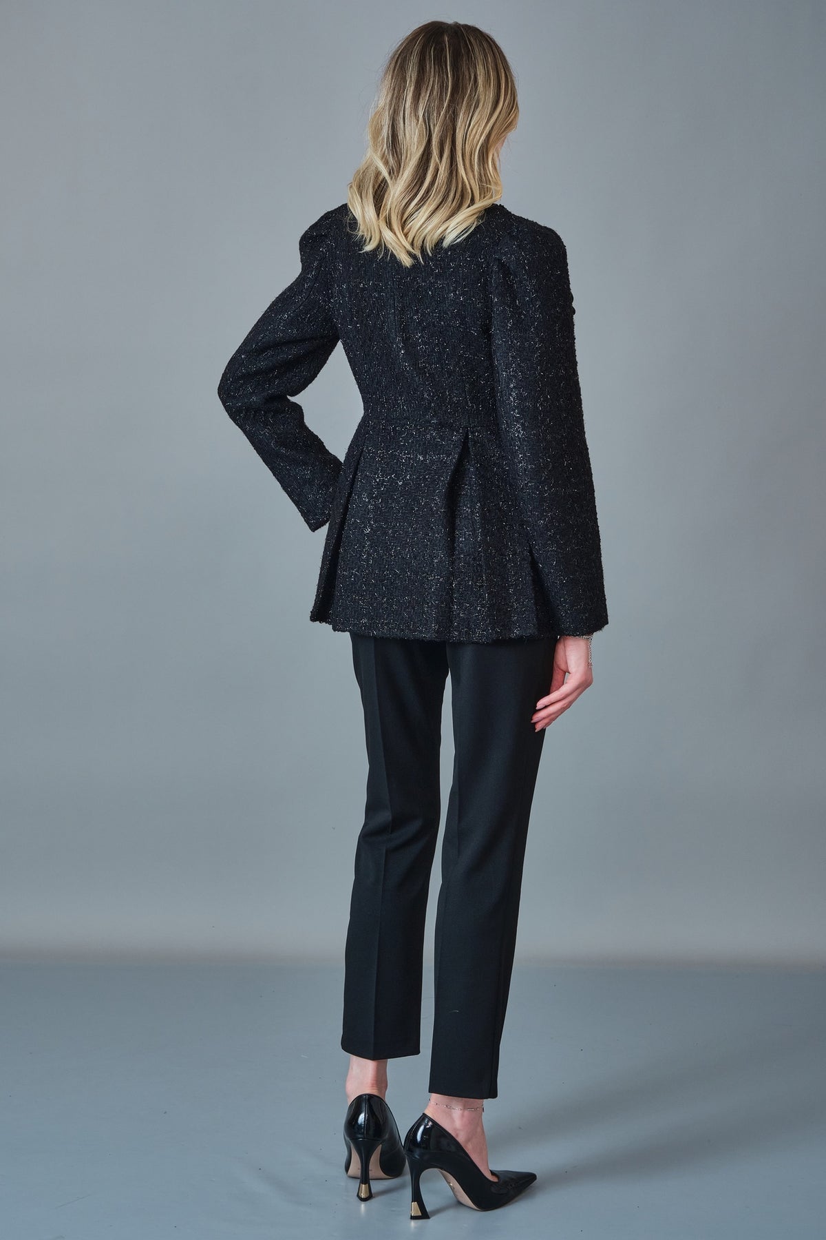 Qne Tu - Regular Size Jacket (QNE27K5356)