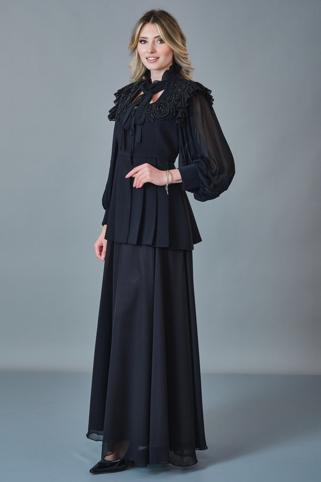 Qne Tu - Regular Size Suit (QNE27K5349)