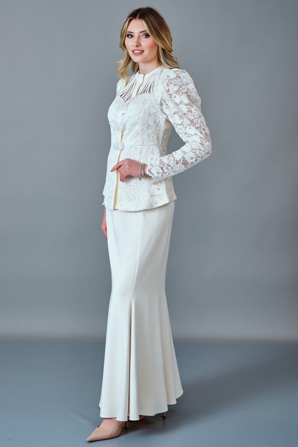 Qne Tu - Regular Size Suit (QNE27K5294)