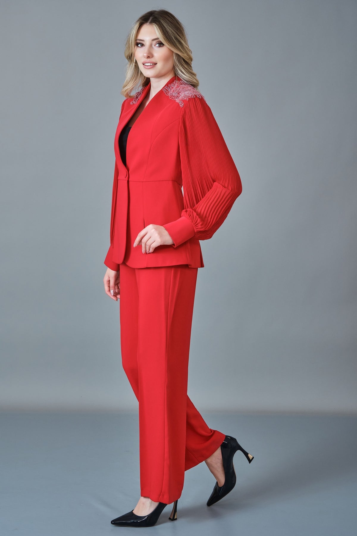 Qne Tu - Regular Size Suit (QNE27K5062)