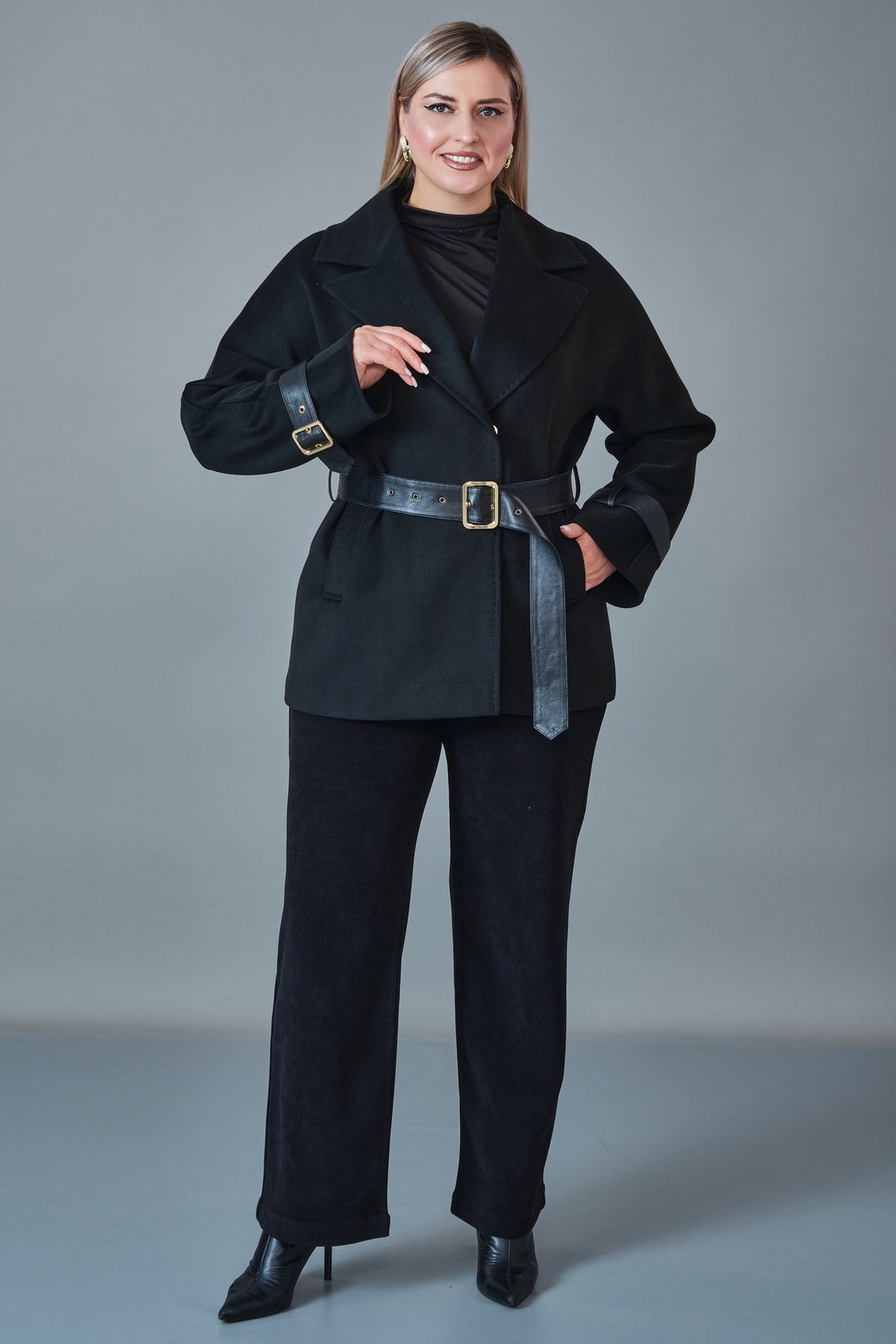 Renata - Plus Size Coat (MAX27K1728.8)