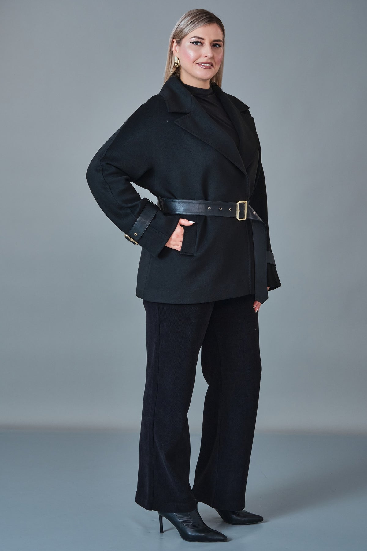 Renata - Plus Size Coat (MAX27K1728.8)