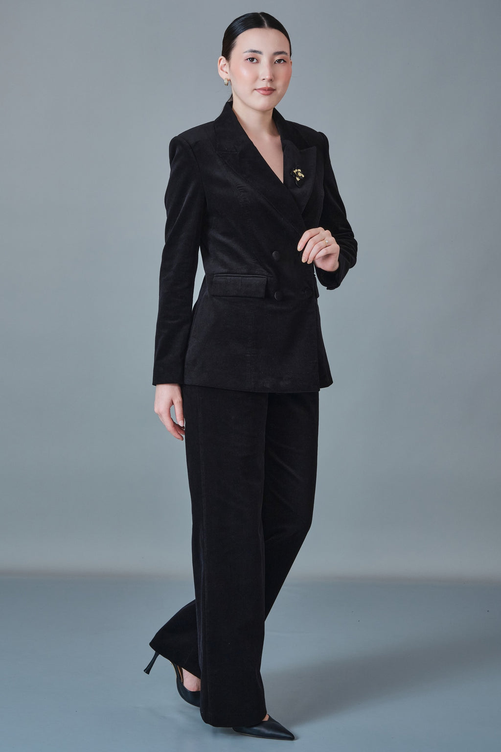 Meira - Regular Size Suit (MEI27K8880)