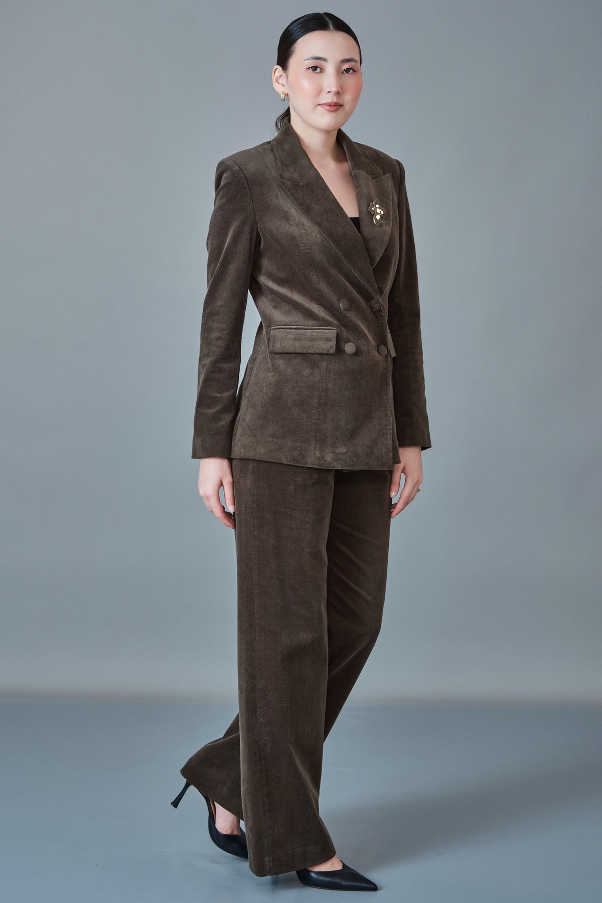 Meira - Regular Size Suit (MEI27K8880)