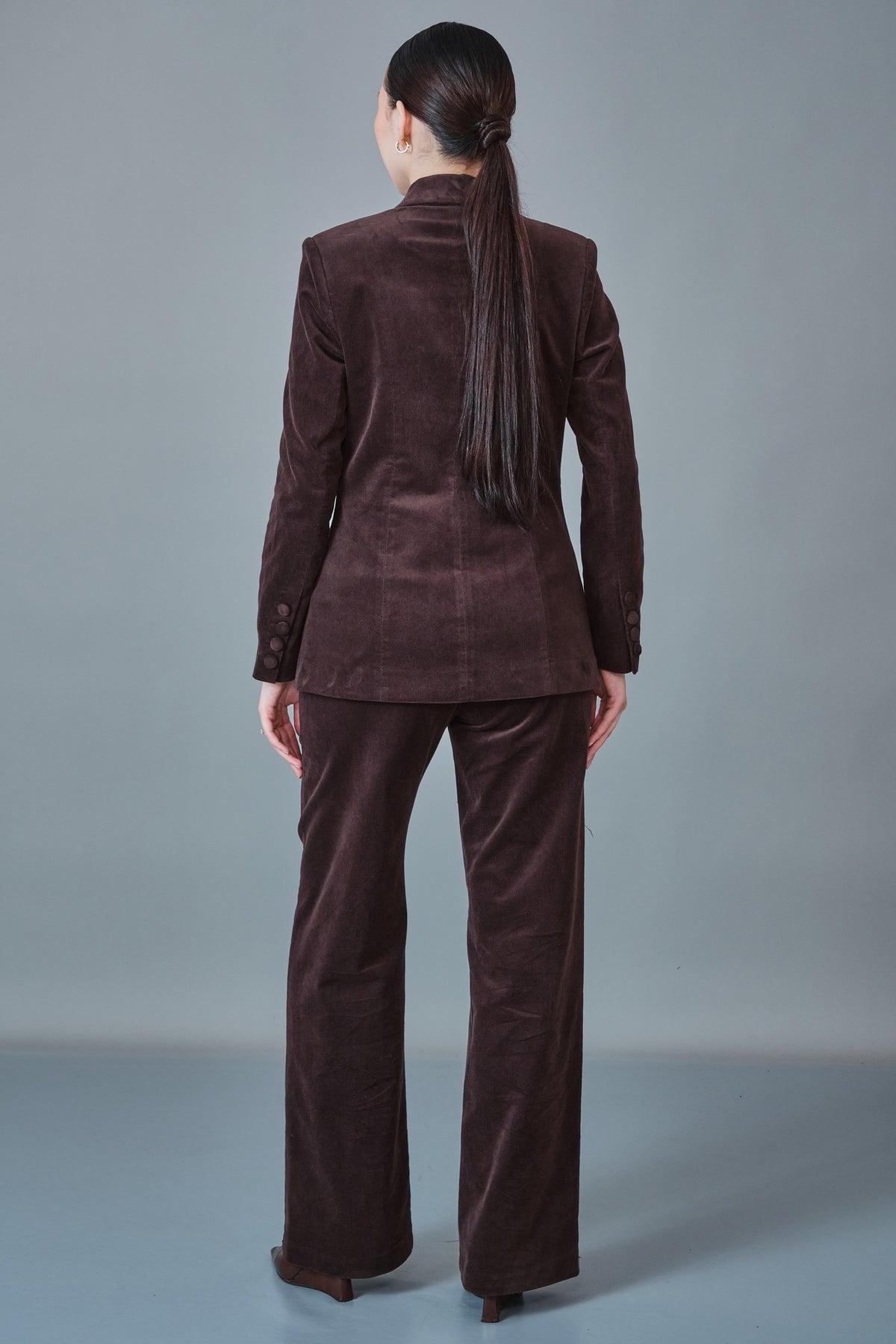 Meira - Regular Size Suit (MEI27K8880)