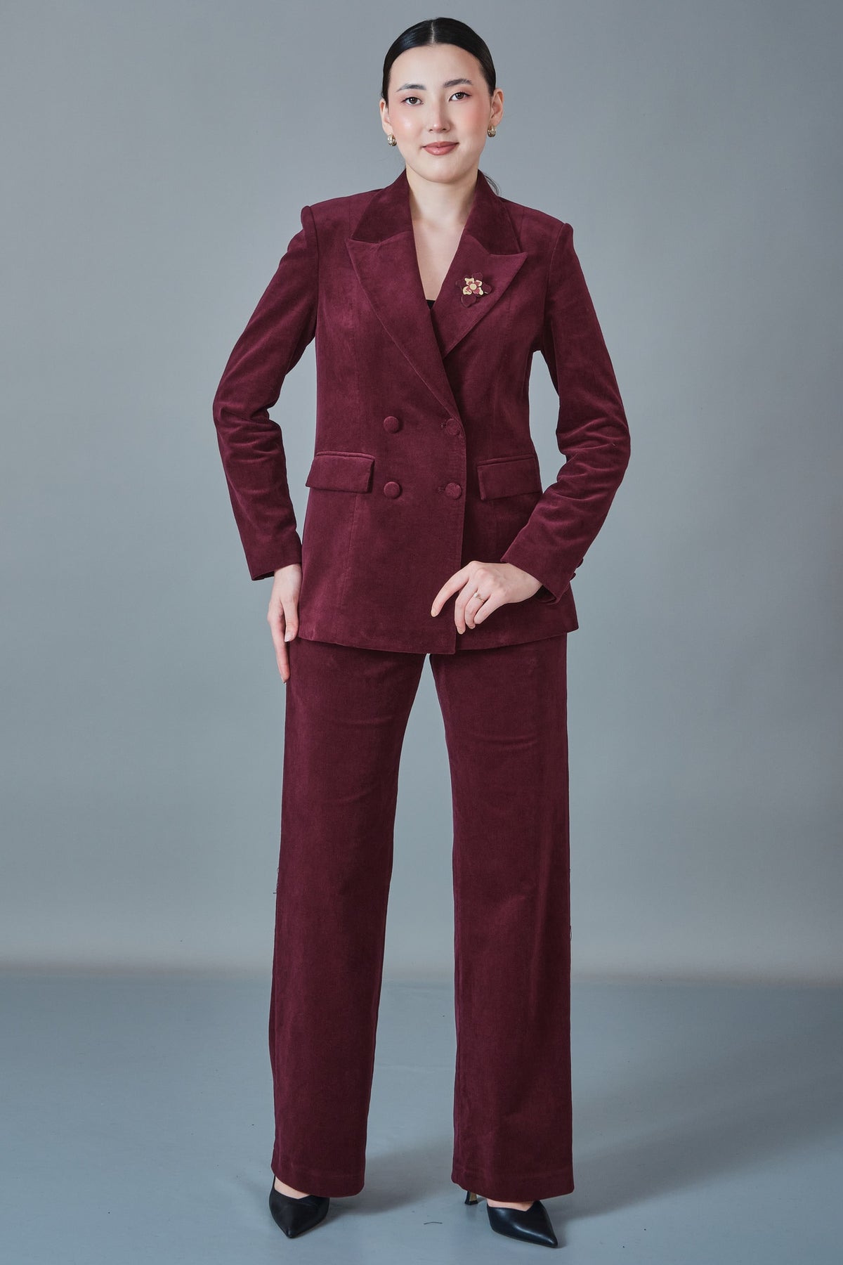 Meira - Regular Size Suit (MEI27K8880)