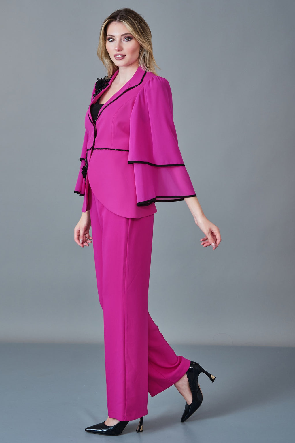 Qne Tu - Regular Size Suit (QNE27K5348)