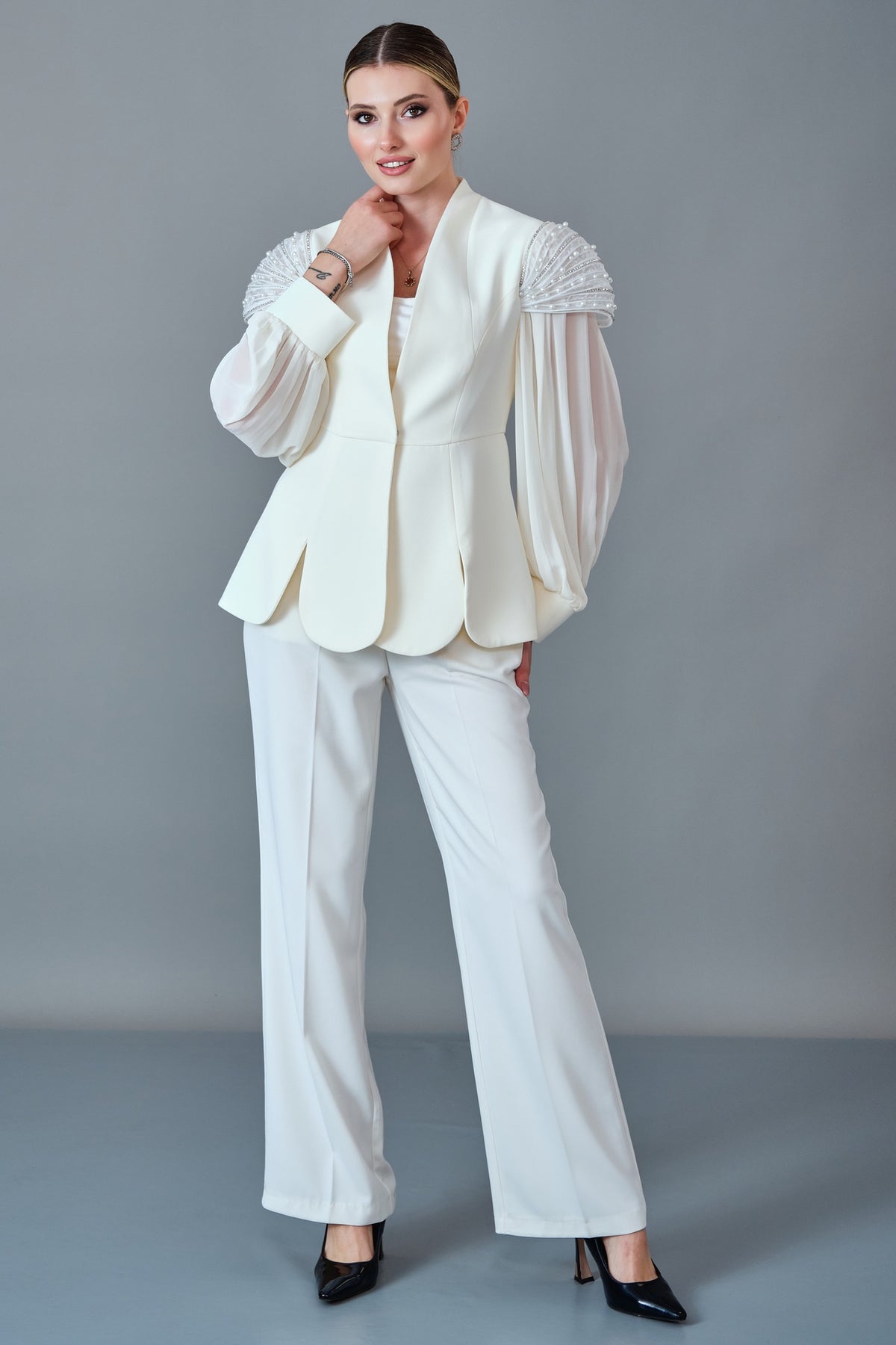 Qne Tu - Regular Size Suit (QNE27K5277)