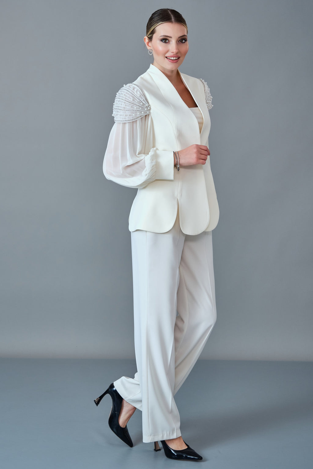 Qne Tu - Regular Size Suit (QNE27K5277)