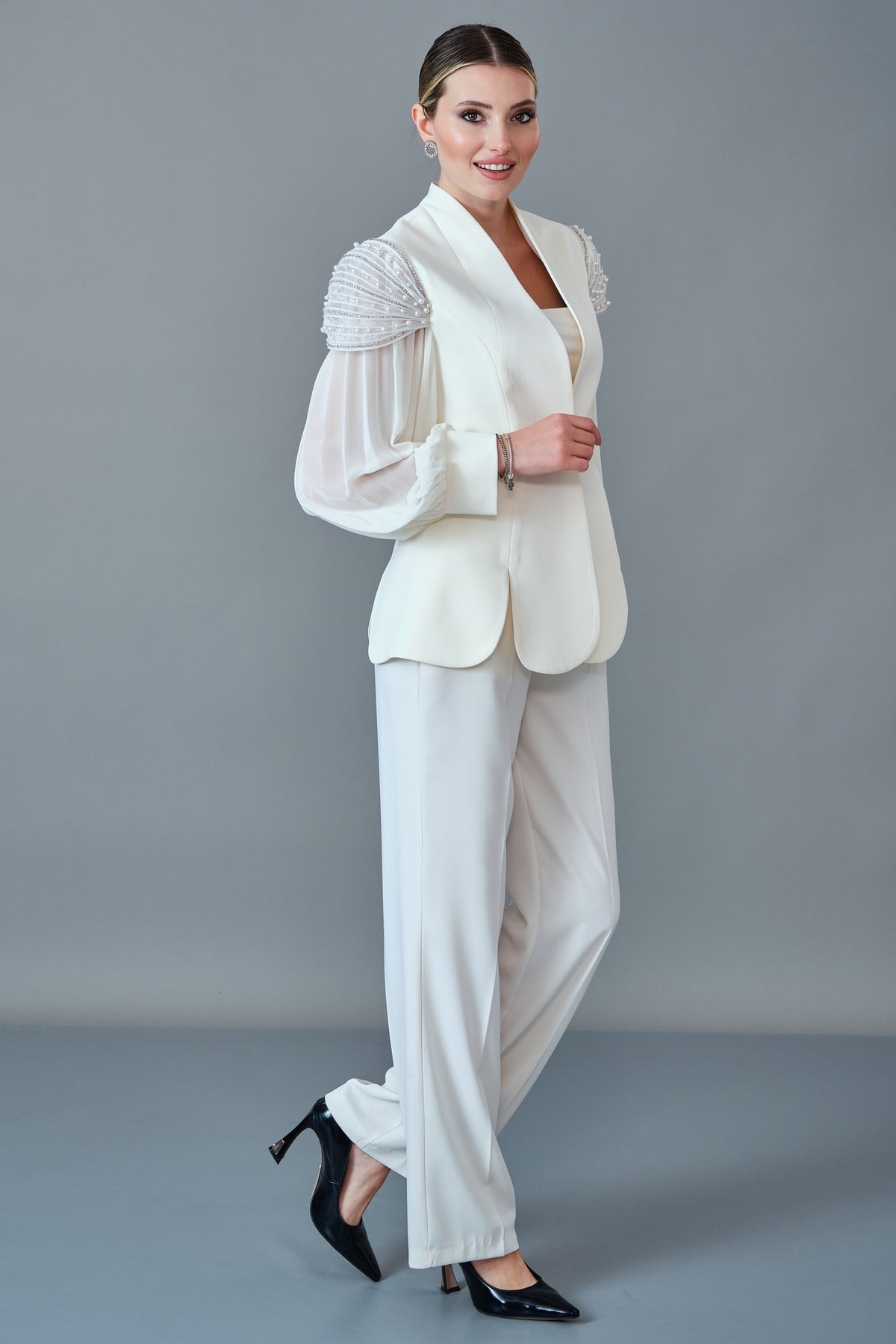 Qne Tu - Regular Size Suit (QNE27K5277)