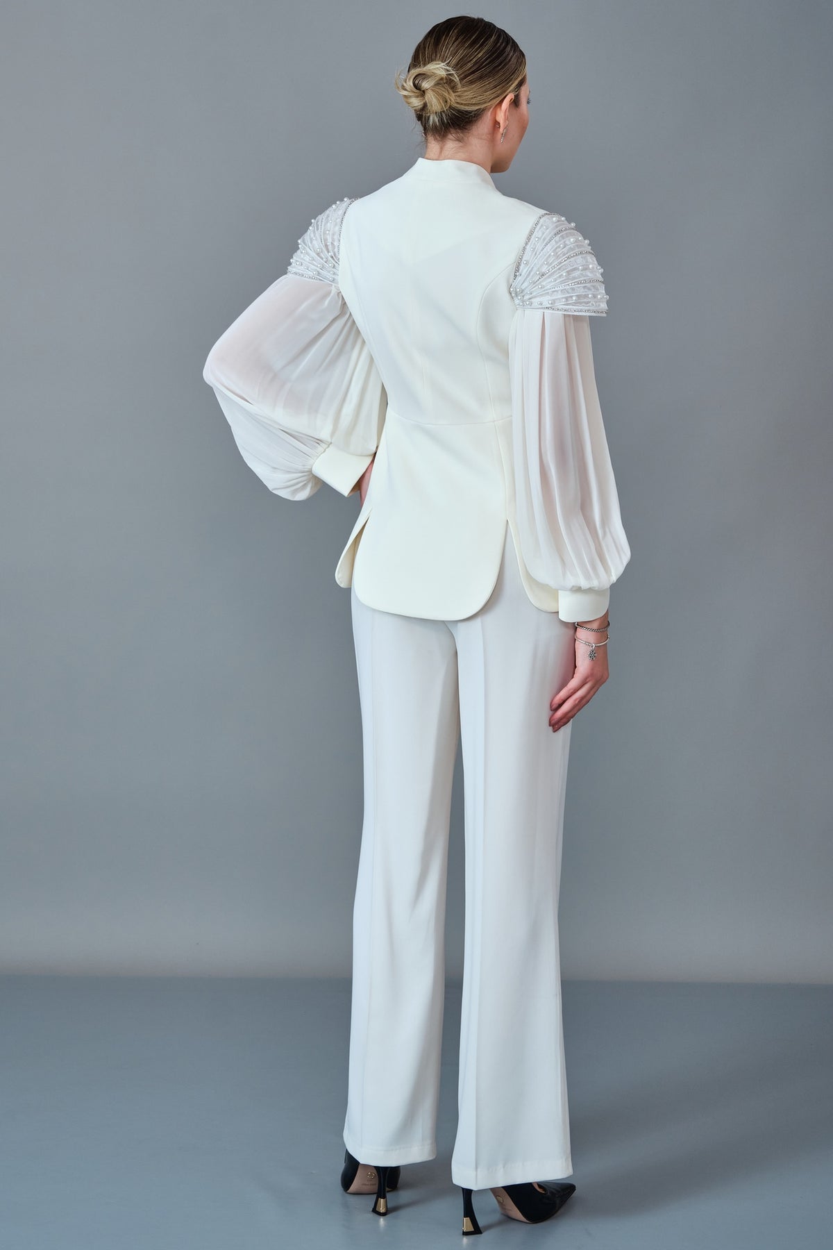 Qne Tu - Regular Size Suit (QNE27K5277)