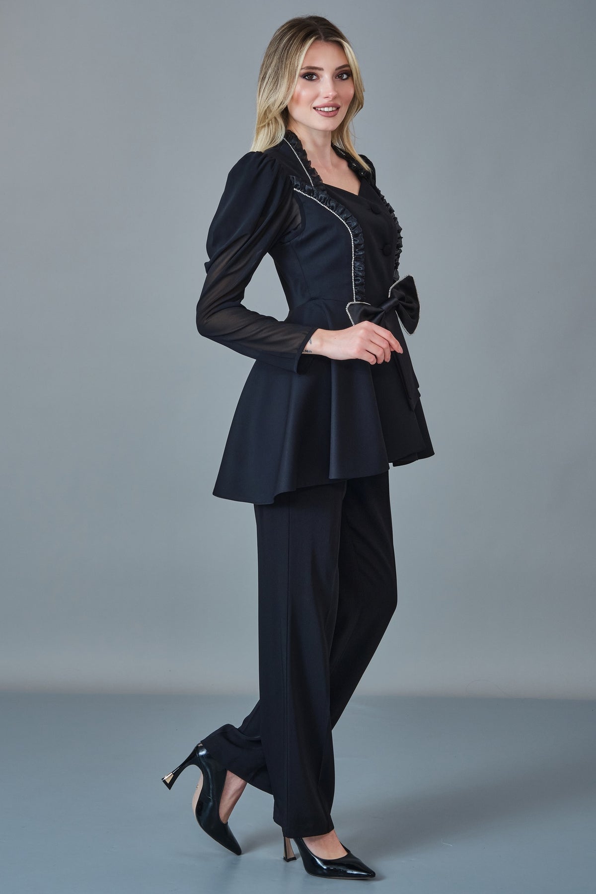 Qne Tu - Regular Size Suit (QNE27K5280)